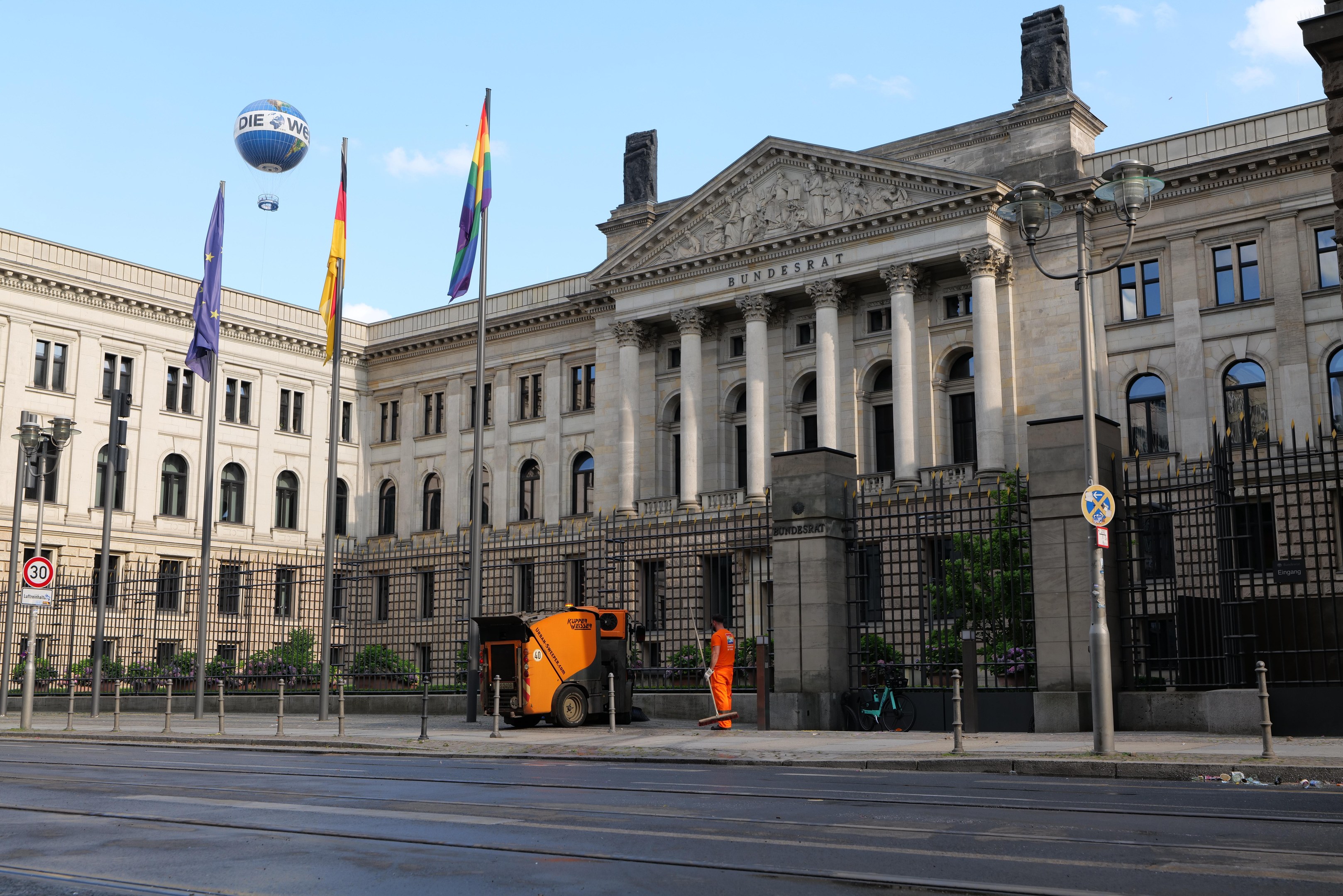 Politiker fordern längere Legislaturperiode