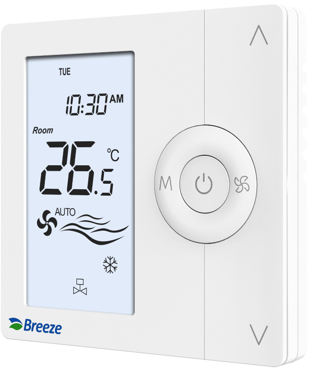 Weißer digitaler programmierbarer Thermostat mit der Beschriftung "breeze digital programmable thermostats" vor einem weißen Hintergrund, entworfen für Heizungs- und Klimasteuerung.