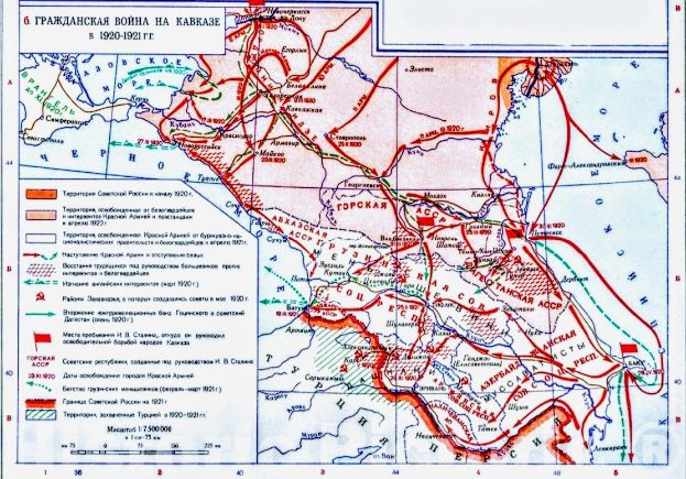 Ein Plakat mit einer detaillierten Karte des sowjetischen Unions während des Zweiten Weltkriegs, versehen mit Text und Zahlen zum Konflikt.