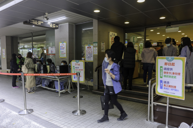 Bayerische Landespolizeidirektion München: Festnahme nach Widerstand am Aschaffenburger Hauptbahnhof - Verdächtiger trägt Messer
